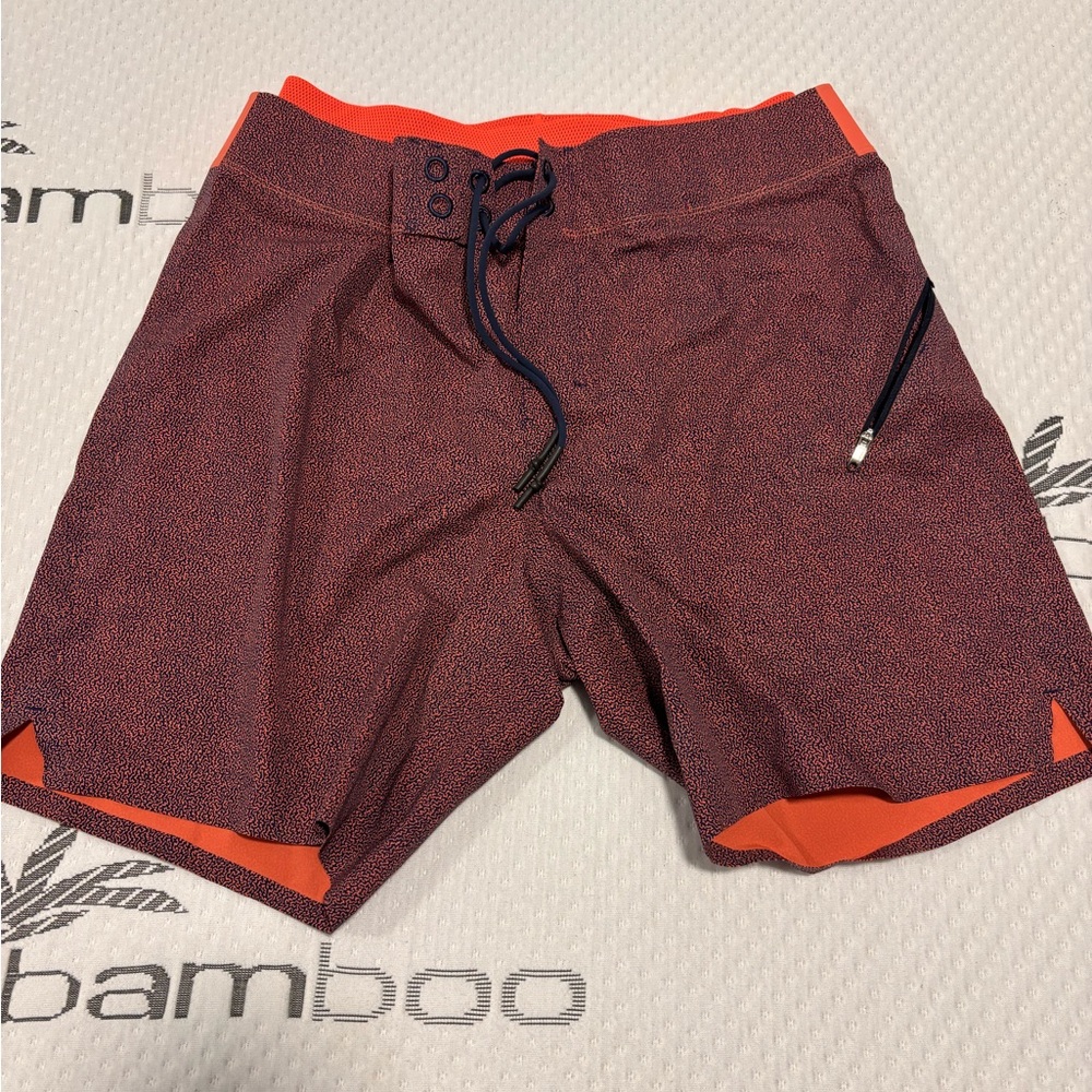 Men’s LuLuLemon Board Short